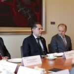 Raúl Bolaños dialoga con la Asociación de Bancos de México sobre pagos digitales y crecimiento económico